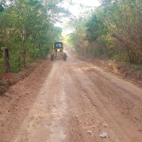 Reconstrucción de camino Piedra Ancha